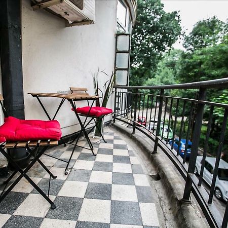 Cismigiu Garden Studio Apartment บูคาเรสต์ ภายนอก รูปภาพ